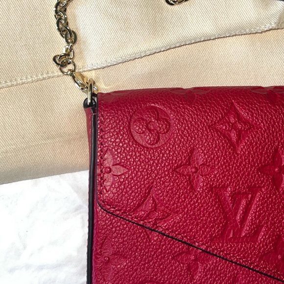 🚫SOLD🚫Louis Vuitton Felicie Pochette - Picture 2 of 4